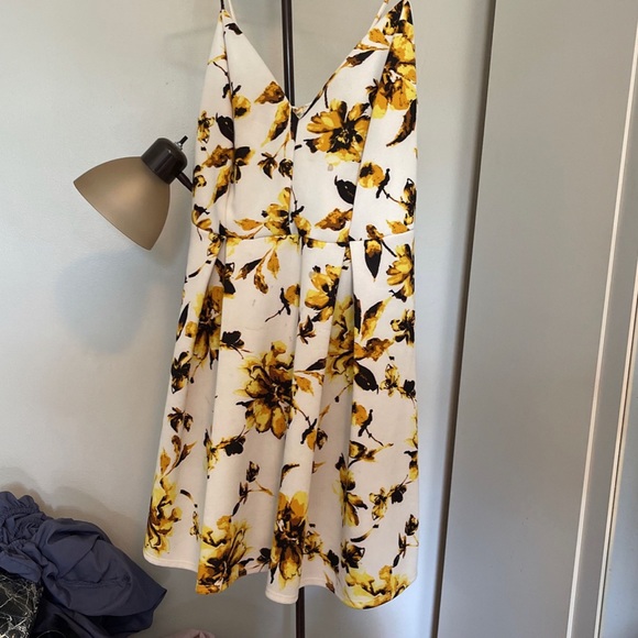 sunflower dress fashion nova Sunflowers Dress | Occasion Dress in Sizes XXS–6X main image 0